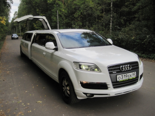 Ауди Q7
