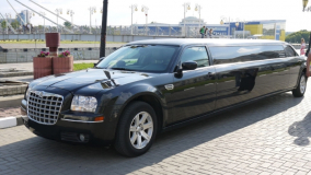 Крайслер 300С (black)