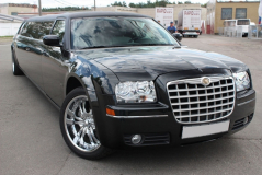 Крайслер 300С (black)