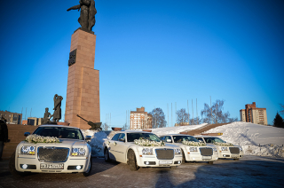 Белый кортеж
